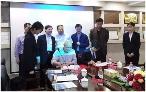 湖南发展侨亚华体会平台-华体会(中国)一站式服务平台
参加赴日护理技能实习项目推介会并签署战略合作协议